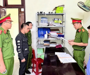 Bắt phó ban chỉ huy quân sự xã nhận tiền giúp 10 người hoãn nhập ngũ