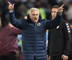 Mourinho nhận loạt hình phạt vì chê bai cả nền bóng đá Thổ Nhĩ Kỳ