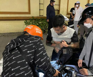 Chàng trai, cô gái xa lạ lên TikTok rủ nhau đi 'cháy phố' xuyên đêm
