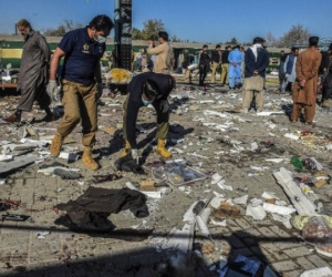 Vụ khủng bố ở Pakistan: Gần 90 người thương vong, áo gài bom được kích hoạt