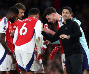 Arteta chỉ trích học trò phung phí cơ hội để bị Chelsea cầm hòa