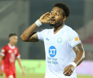 Nguyễn Xuân Son bất ngờ có cơ hội dự AFF Cup 2024
