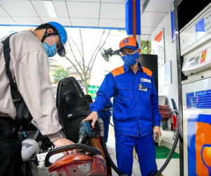 Giá xăng dầu đồng loạt giảm sau một tuần bật tăng