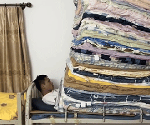 36 triệu người 'hết hồn' khi nhìn vào chiếc giường trong KTX của chàng trai