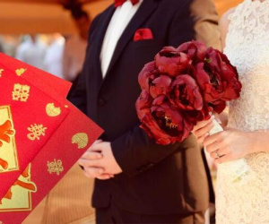 Từ ngày cưới, vợ luôn mặc quần áo dài, không cho chạm vào: Biết được bí mật sau lớp áo, tôi muốn ly hôn
