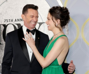 Vụ ngoại tình của 'Người Sói' Hugh Jackman