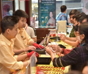 Giá vàng miếng SJC 'giậm chân tại chỗ', nhà đầu tư vàng cần lưu ý những gì?