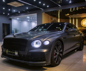 Tậu xe siêu sang Bentley gần 15 tỷ, đại gia Hà Nội tốn thêm 9 tỷ mua 'option'
