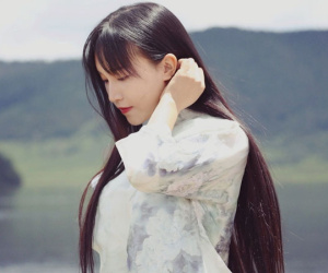 Lập kỷ lục ngay ngày trở lại, Lý Tử Thất nói một câu khiến fan xót xa