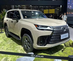 Lexus LX 700h 2025 từ 4,37 tỷ, mở bán 'sát vách' Việt Nam