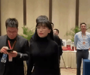 Lý Tử Thất công khai nhan sắc thật sau 3 năm ở ẩn gây choáng, làn da bị 'huỷ hoại' giờ ra sao?