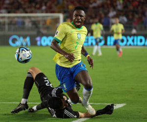Vinicius chỉ ghi 2 bàn cho Brazil năm 2024: Đừng đòi Quả bóng vàng