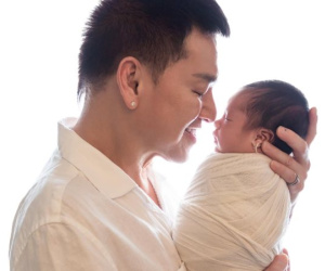 Quang Minh khoe cận nhóc tỳ mới chào đời, thừa nhận 1 điều khi có con ở tuổi 65