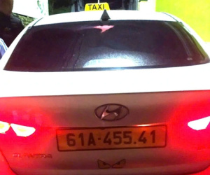 Phân tích pháp lý vụ tài xế taxi 'chui' xịt hơi cay vào mặt khách