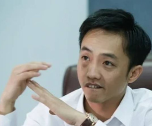Hành động của 'Cường đô la' khi mẹ vừa được tại ngoại