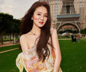 Chồng tỷ phú ngồi tù 13 năm, vợ diễn viên hạng A khốn khổ đòi ly hôn