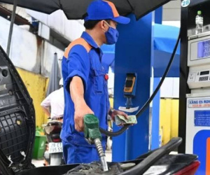 Giá xăng ngày mai quay đầu giảm?
