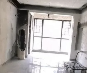 Người phụ nữ hí hửng vì mua được nhà giá rẻ 9,7 tỷ, vừa dọn vào không lâu thì hàng xóm nói: 'Sao cô dám mua nó?'