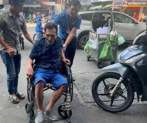 Thương Tín sức khỏe rất yếu, chưa thể mổ luôn