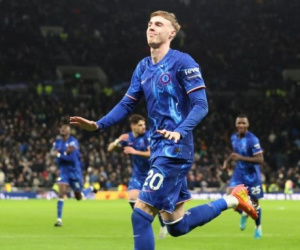 Cole Palmer phá 2 kỷ lục giúp Chelsea thắng ngược, Pep thêm tiếc