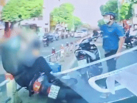 Đánh đập người đi đường tàn nhẫn sau khi va chạm giao thông ở TPHCM