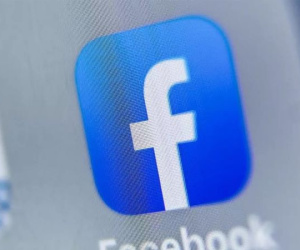 Facebook gặp lỗi xuất hiện chuỗi ký tự lạ