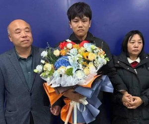 Trở thành con triệu phú sau 25 năm bị bắt cóc, chàng trai từ chối khối tài sản kếch xù, 1 năm sau nhận cái kết không ngờ