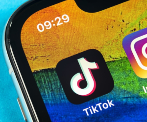 TikTok ‘mua’ người dùng tại Mỹ