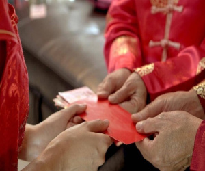 Hẹn hò 18 ngày bạn gái báo có thai, chàng trai đem 800 triệu đến hỏi cưới: Con chào đời, gia đình tan nát