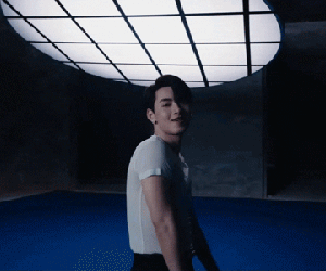 1 Anh Trai vừa ra mắt đã dính nghi vấn tham khảo em út BTS, hit-maker của HIEUTHUHAI bị tấn công