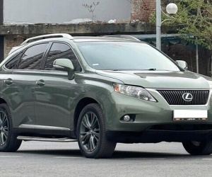 Lexus RX350 chạy 15 năm tại Việt Nam vẫn có giá hơn 700 triệu
