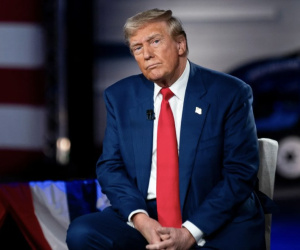 Ông Donald Trump bị 'bẽ mặt', chính phủ Mỹ sát vạch đóng cửa