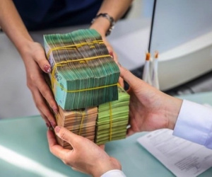 Dự báo lợi nhuận, nợ xấu ngân hàng năm 2025
