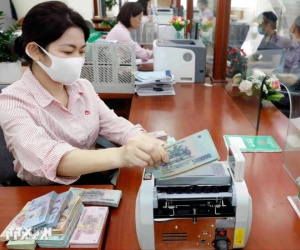 Lãi suất ngân hàng ngày 24/12: Nhiều ngân hàng lớn tăng lãi suất huy động