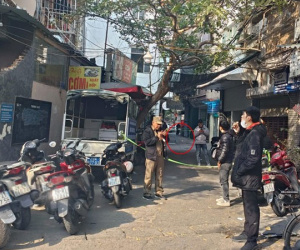 Phát hiện thi thể nam giới bị biến dạng trong con ngõ ở Hà Nội
