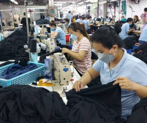 Ai là người có mức lương hơn 10,3 tỉ đồng/năm ở TP HCM năm 2024?