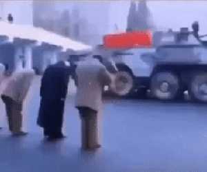 MXH xuất hiện clip 'ông Kim Jong Un dự tang lễ tổng chỉ huy quân Triều Tiên tử trận ở Nga': Sự thật đã rõ