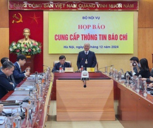 Cán bộ thôi việc, nghỉ hưu theo nguyện vọng được hưởng chính sách như thế nào?