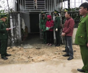 Bắt 'nữ quái' lập 'đại bản doanh' buôn bán ma tuý tại làng biển Quảng Bình