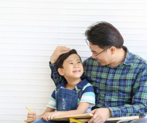 Ngày đầu năm mới, cha mẹ nhất định phải nói với con 4 câu này