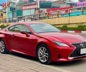 Cận cảnh Lexus RC 300 2019, ODO 9.000 km chỉ 1,9 tỷ