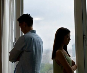 Biết chồng ngoại tình, người vợ không đánh ghen mà làm một việc rất cao tay: Kết cục 'vẹn cả đôi đường'