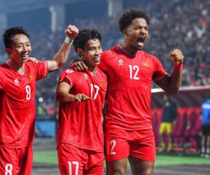 Nguyễn Xuân Son chính thức đi vào lịch sử AFF Cup