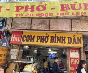 Quán cơm gần cổng Bệnh viện Bạch Mai bị xử phạt 4,5 triệu đồng vì 'chặt chém' khách hàng
