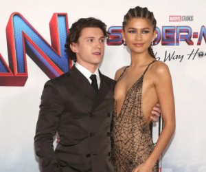 HOT: 'Người nhện' Tom Holland cầu hôn thành công Zendaya bằng nhẫn kim cương 5,1 tỷ