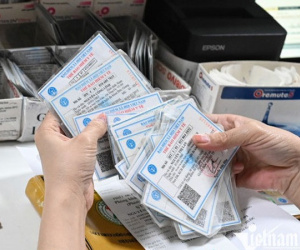 Bộ trưởng Y tế phản hồi kiến nghị giảm mức đóng BHYT để bớt gánh nặng kinh tế