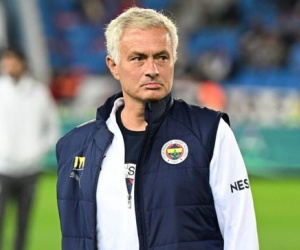 Mourinho lại có phát ngôn tranh cãi, ám chỉ các trận đấu tại Thổ Nhĩ Kỳ bị dàn xếp