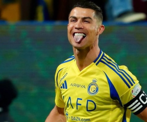 Ronaldo ký siêu hợp đồng với Al-Nassr, chờ bàn 1.000