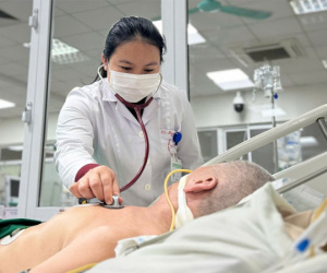 Cấp cứu vì thói quen nhiều người mắc khi bị cúm