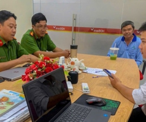 Tài khoản của người đàn ông bất ngờ nhận 499.999.999 đồng
